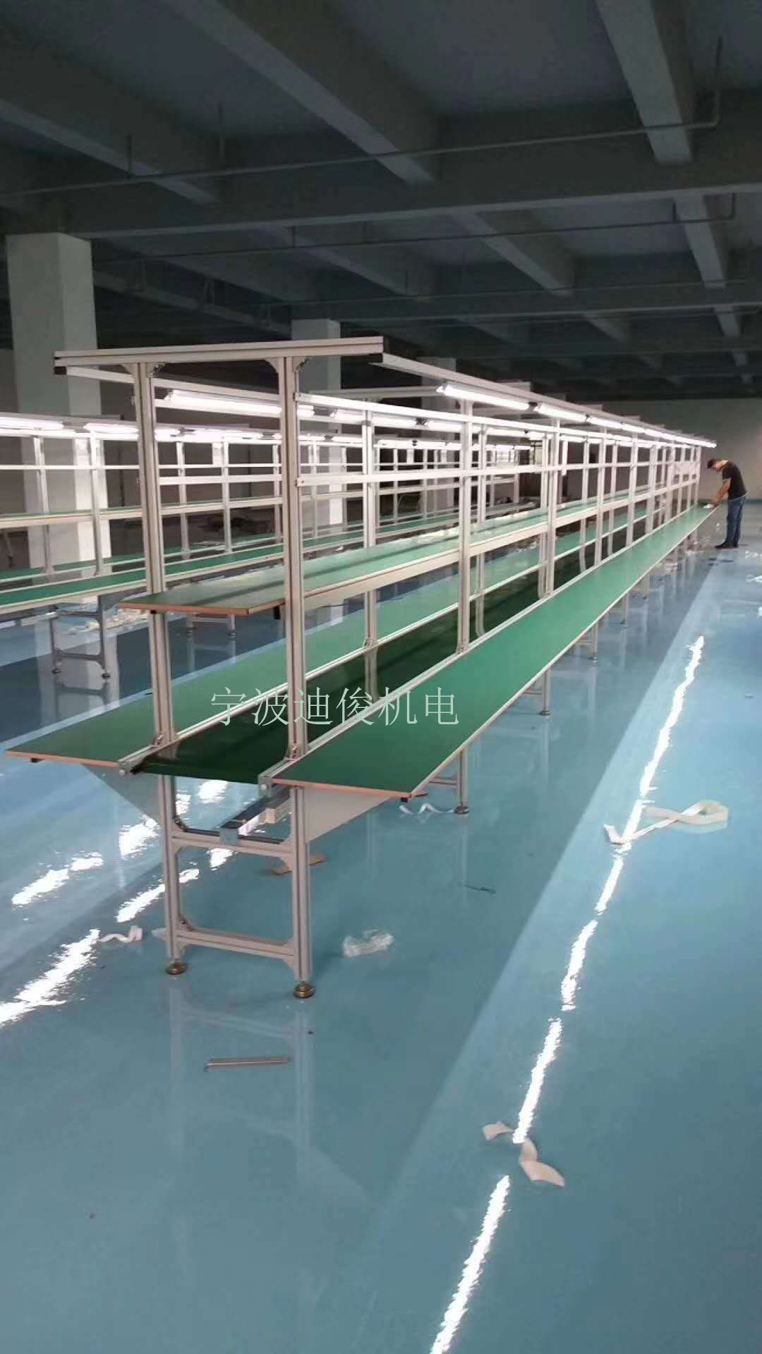 流水线带灯架